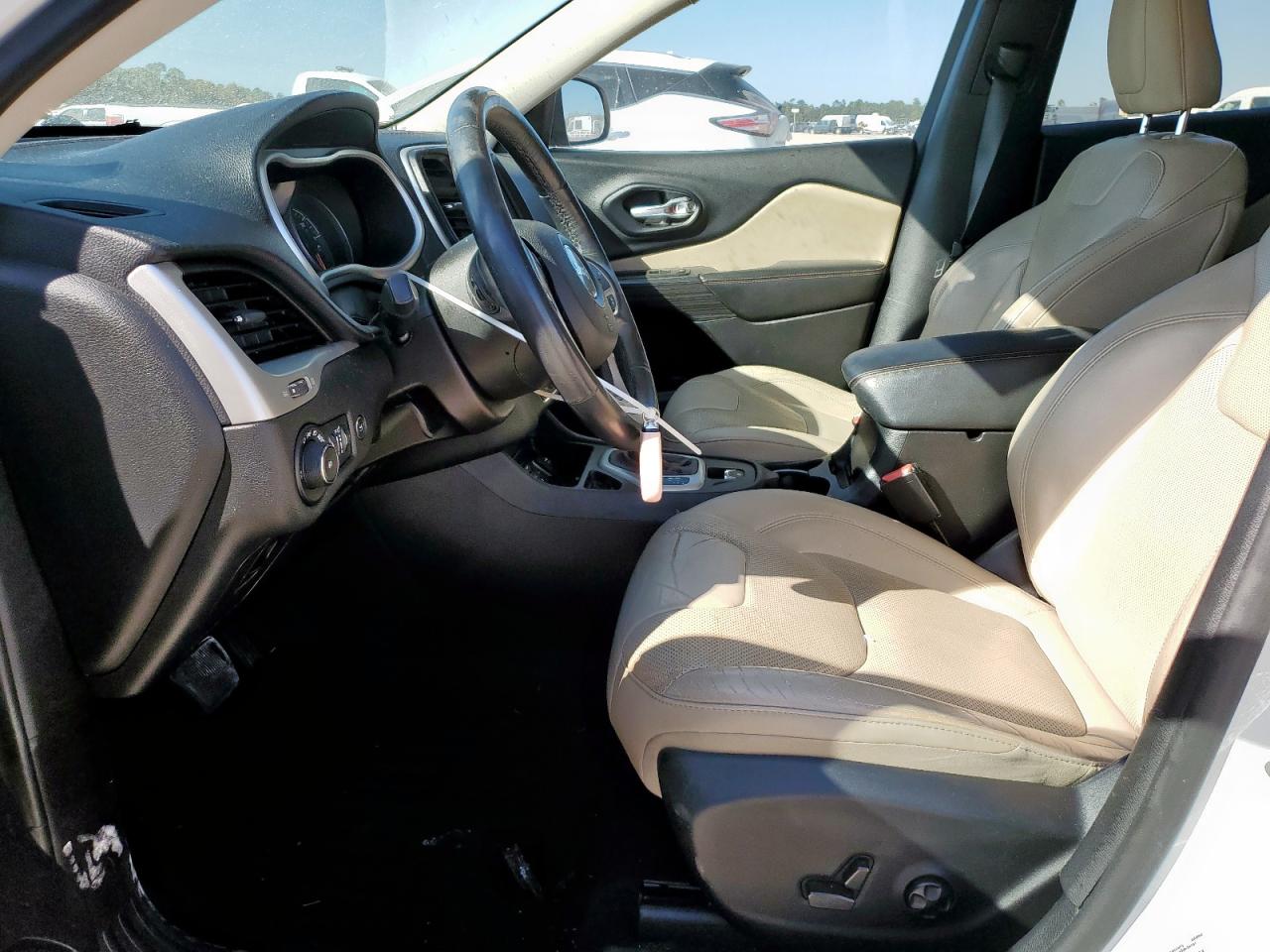 2016 Jeep Cherokee Limited VIN: 1C4PJLDB5GW126449 Lot: 85870525