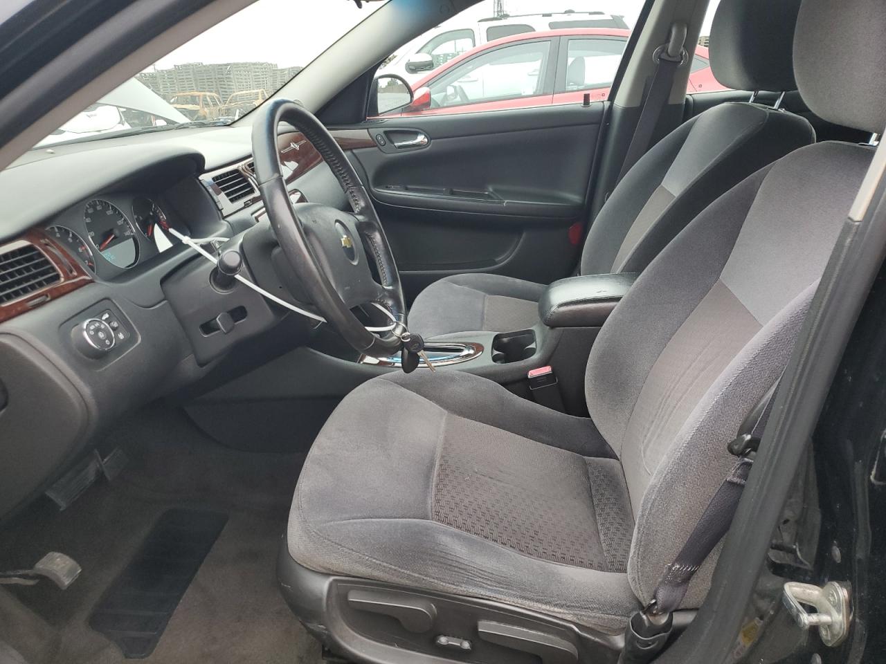 2011 Chevrolet Impala Lt VIN: 2G1WG5EK1B1303236 Lot: 90323875