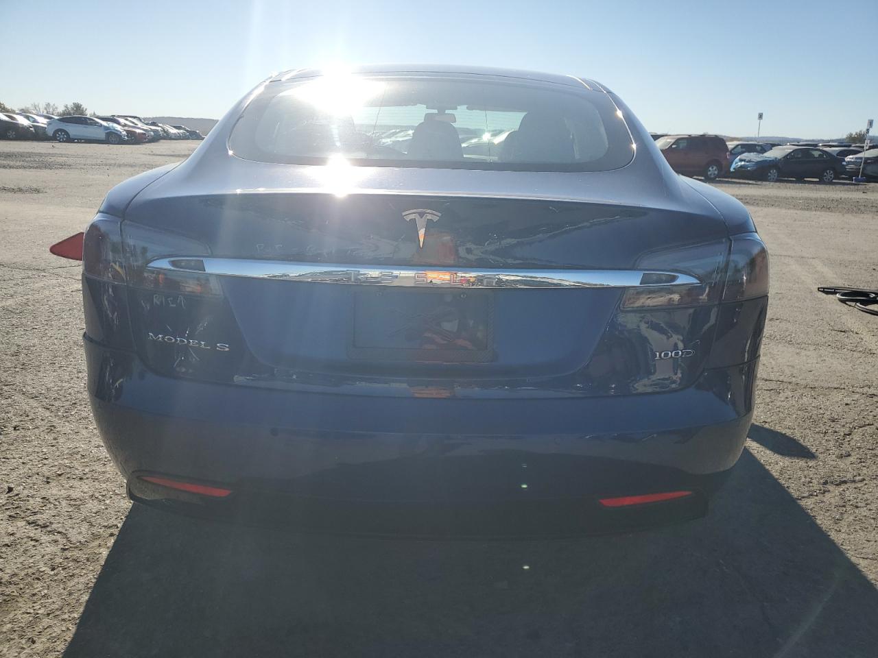 2018 Tesla Model S VIN: 5YJSA1E21JF273022 Lot: 85340895