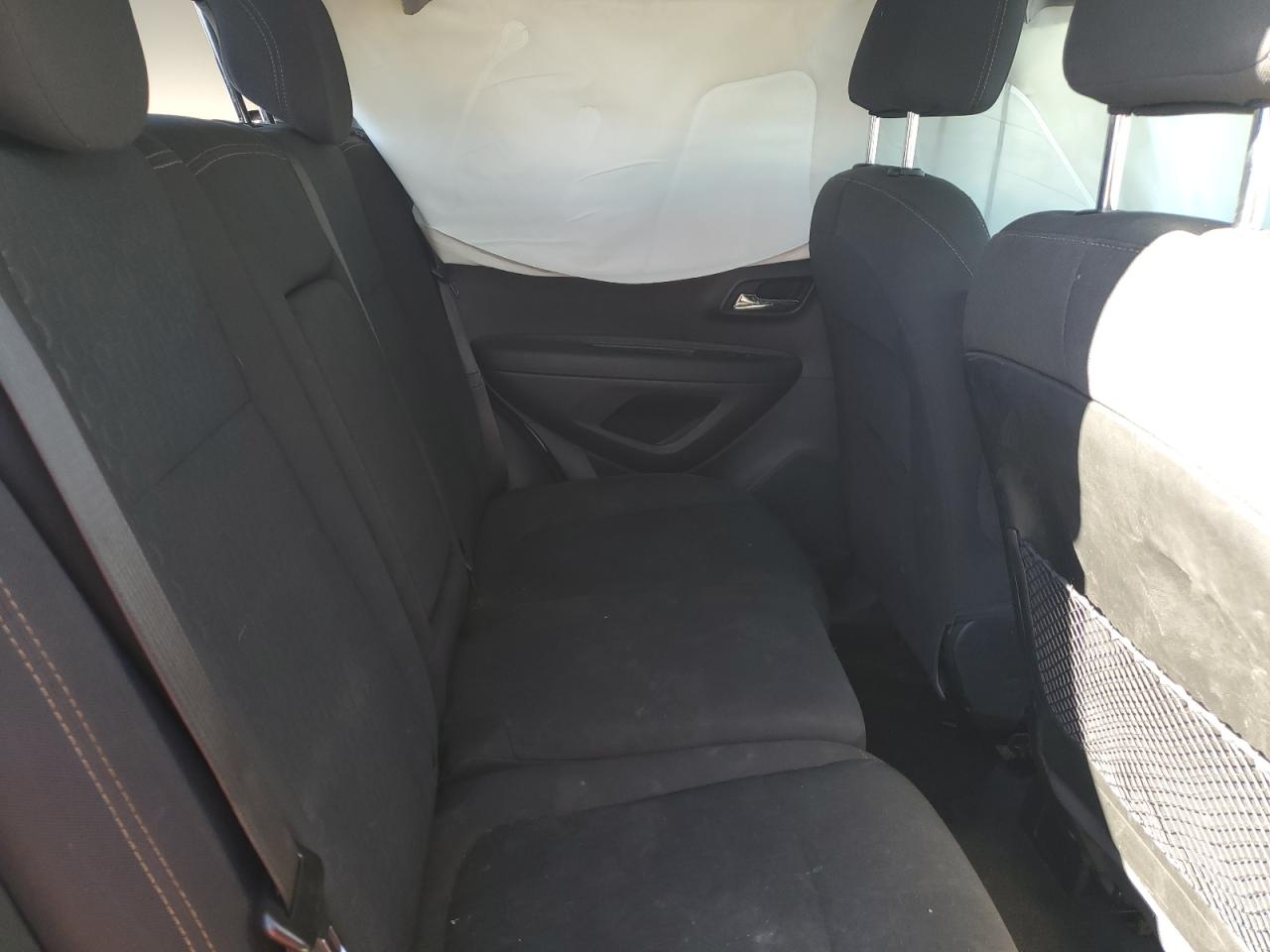 2020 Chevrolet Trax Ls VIN: 3GNCJNSB5LL117271 Lot: 82462015