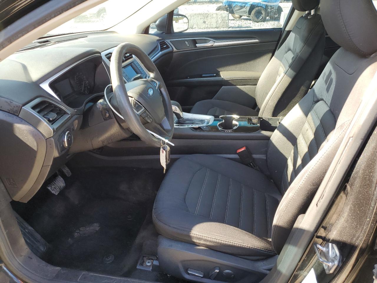 2015 Ford Fusion Se VIN: 3FA6P0H73FR168124 Lot: 85832475