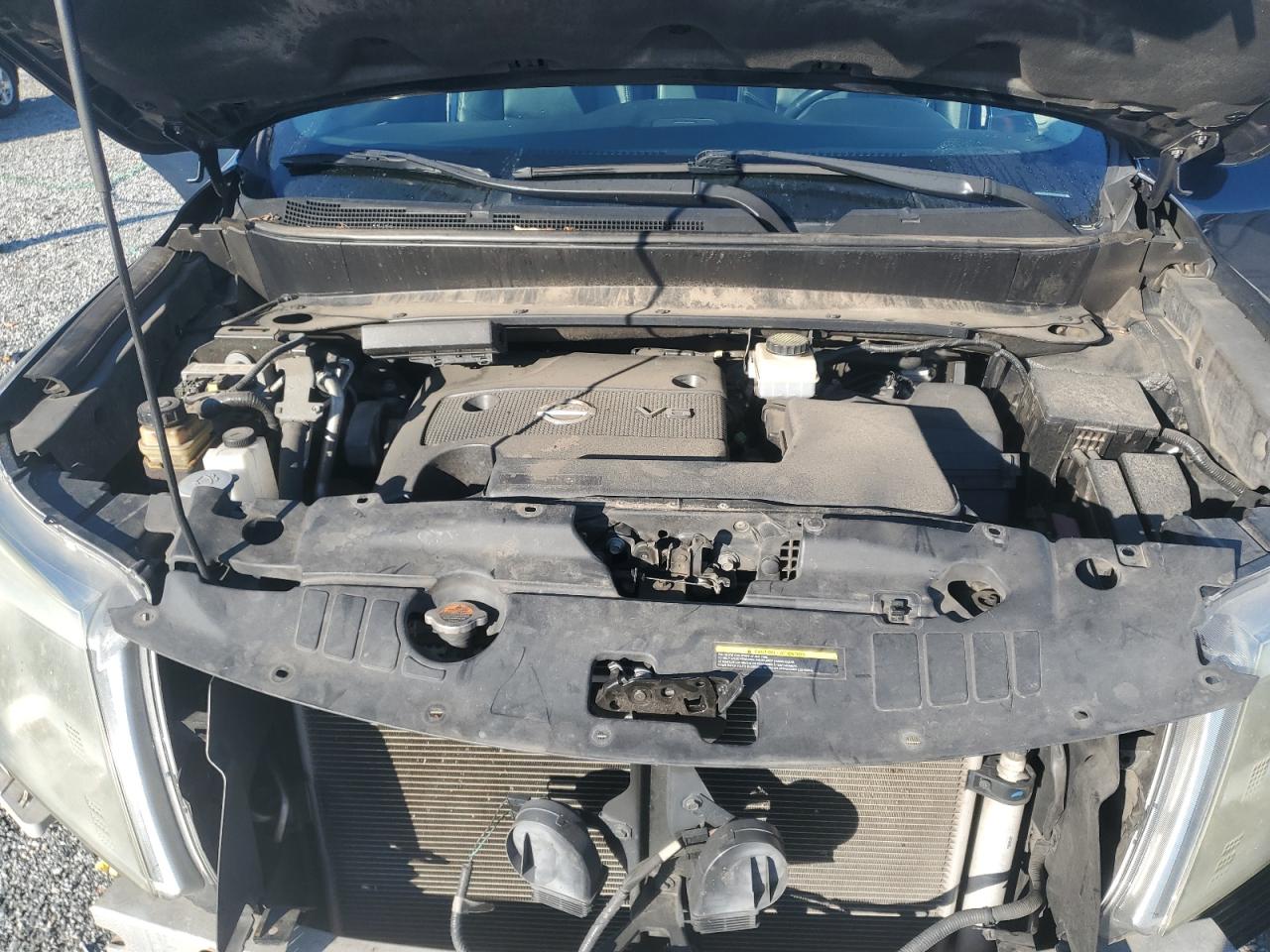 2014 Nissan Pathfinder S VIN: 5N1AR2MM1EC631330 Lot: 85903715