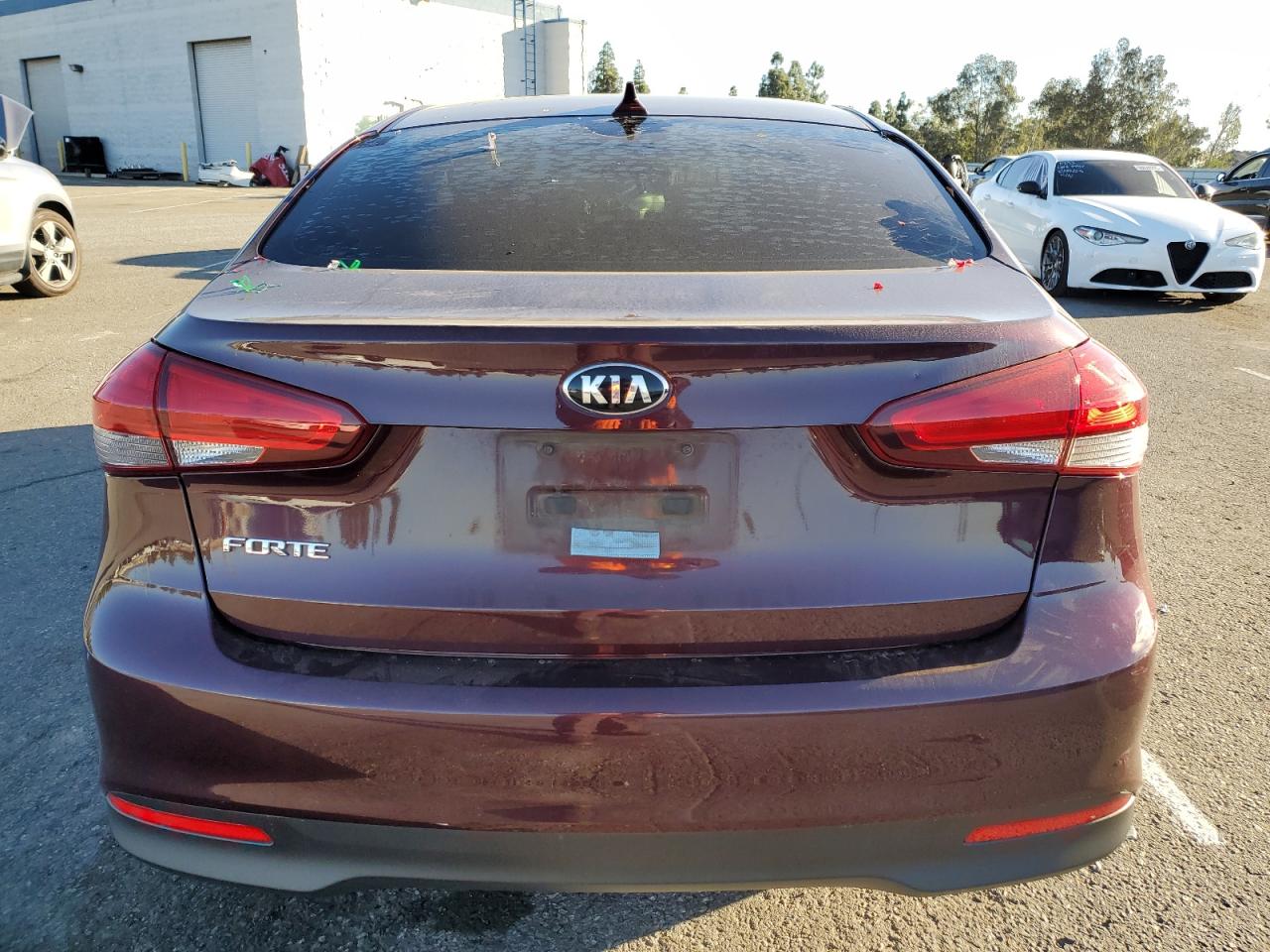 2017 Kia Forte Lx VIN: 3KPFK4A77HE053059 Lot: 90382285