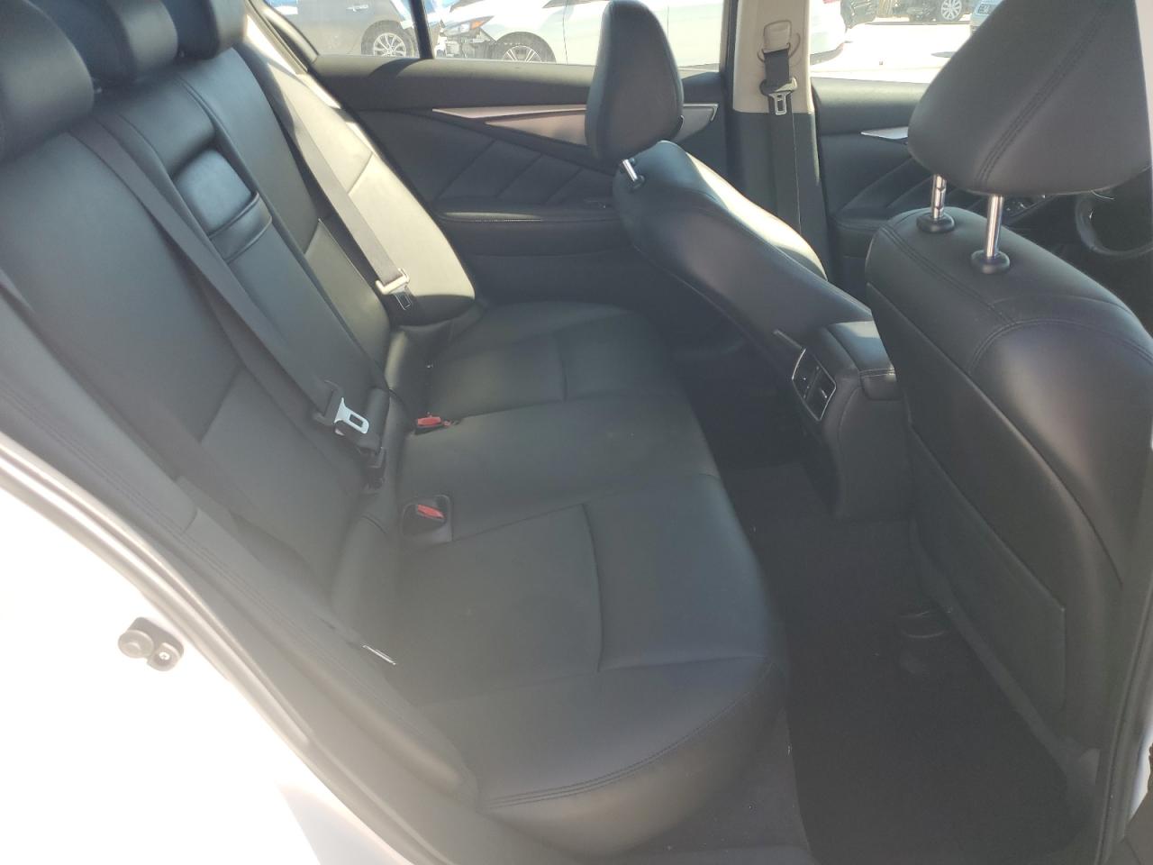 2015 Infiniti Q50 Base VIN: JN1BV7ARXFM419669 Lot: 86626305