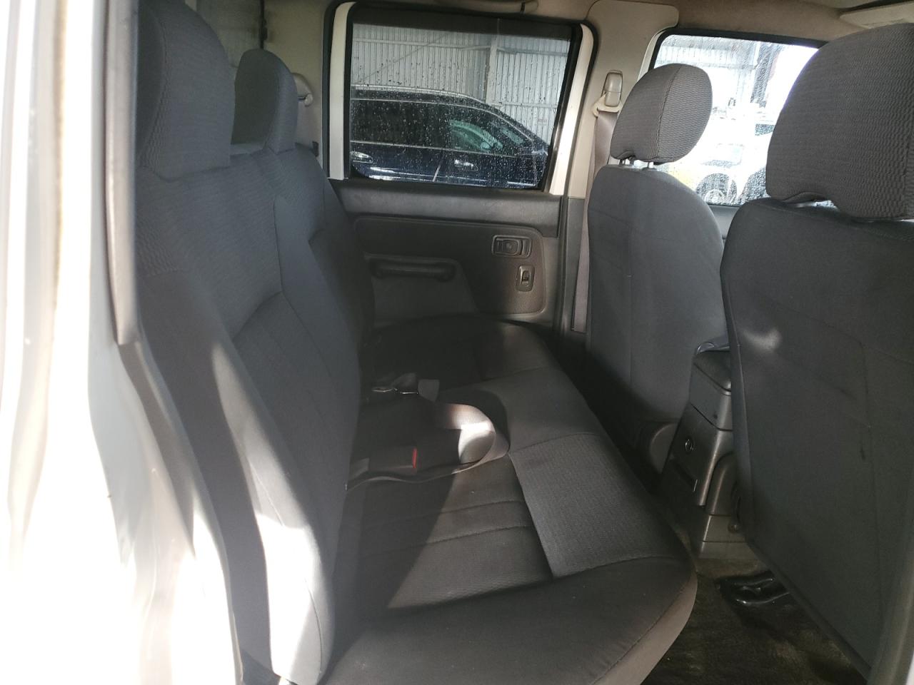 2004 Nissan Frontier Crew Cab Xe V6 VIN: 1N6ED27T04C423782 Lot: 82419745