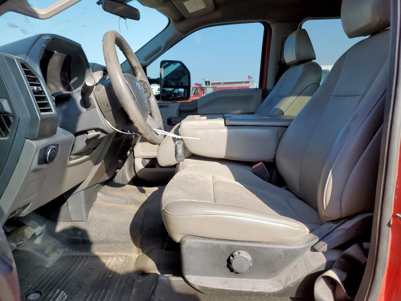 2022 Ford F350 Super Duty VIN: 1FT8W3BT8NEC85647 Lot: 90694545