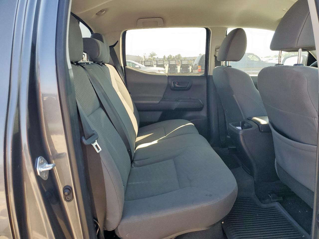 2021 Toyota Tacoma Double Cab VIN: 5TFAX5GN9MX194250 Lot: 86503695