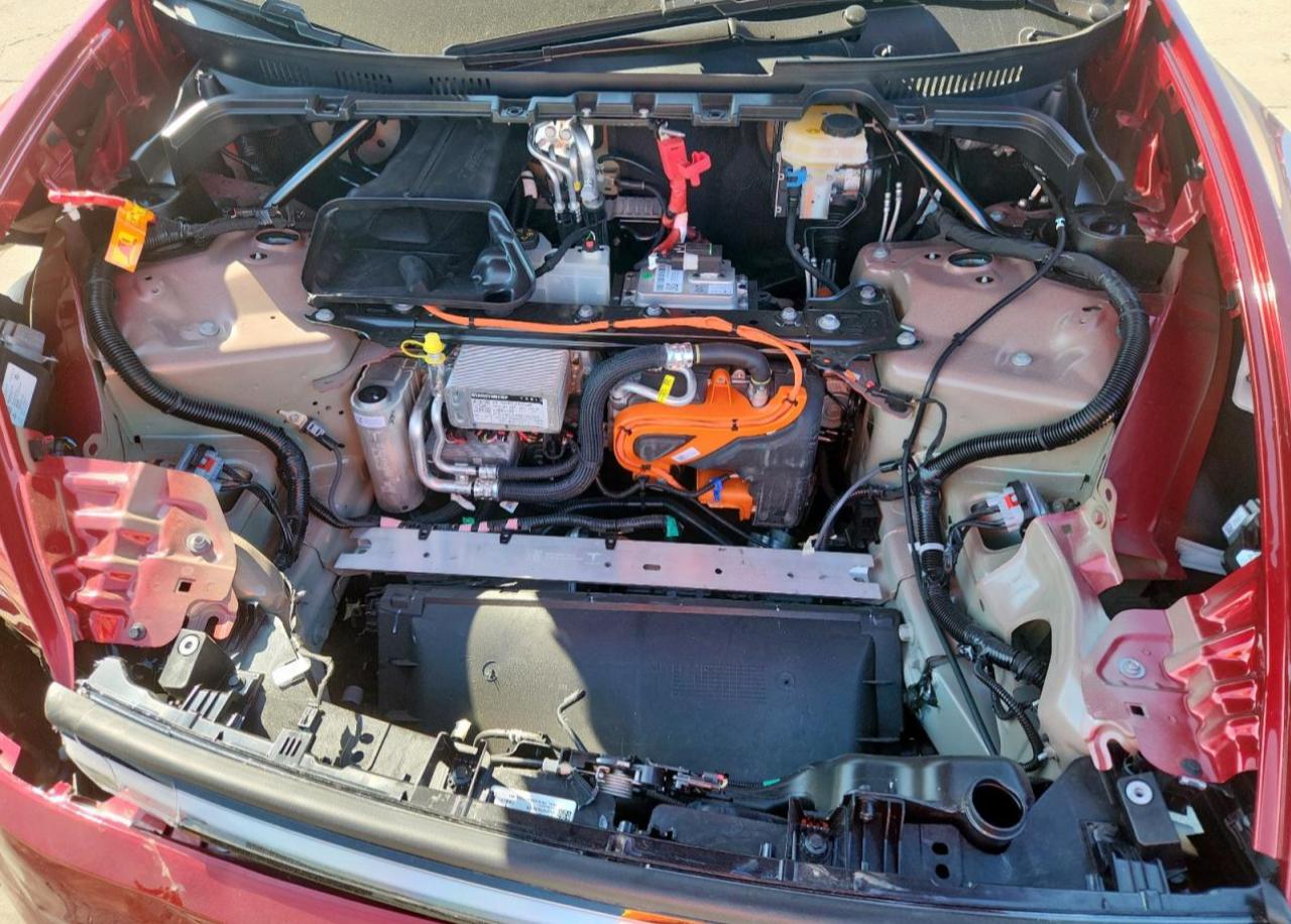 2026 Tesla Model Y VIN: 7SAYGDED1TA453289 Lot: 85735535