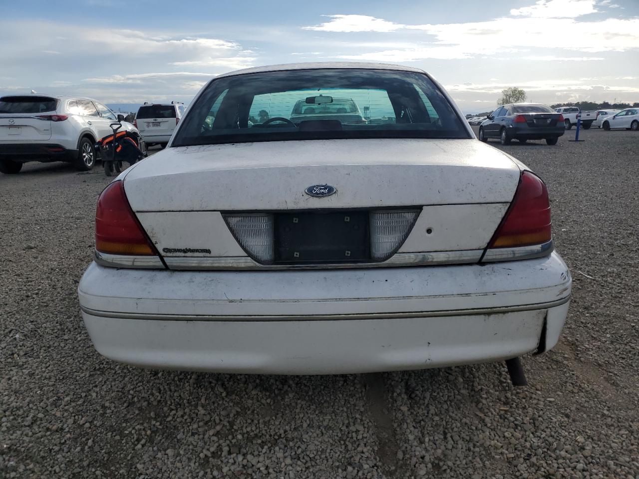 1998 Ford Crown Victoria VIN: 2FAFP73W8WX108316 Lot: 86147565