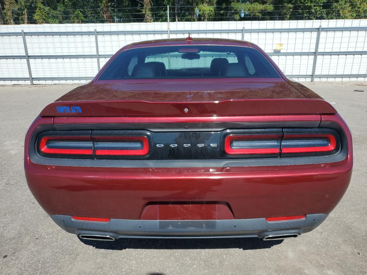 2018 Dodge Challenger Sxt VIN: 2C3CDZAG3JH310677 Lot: 82351825