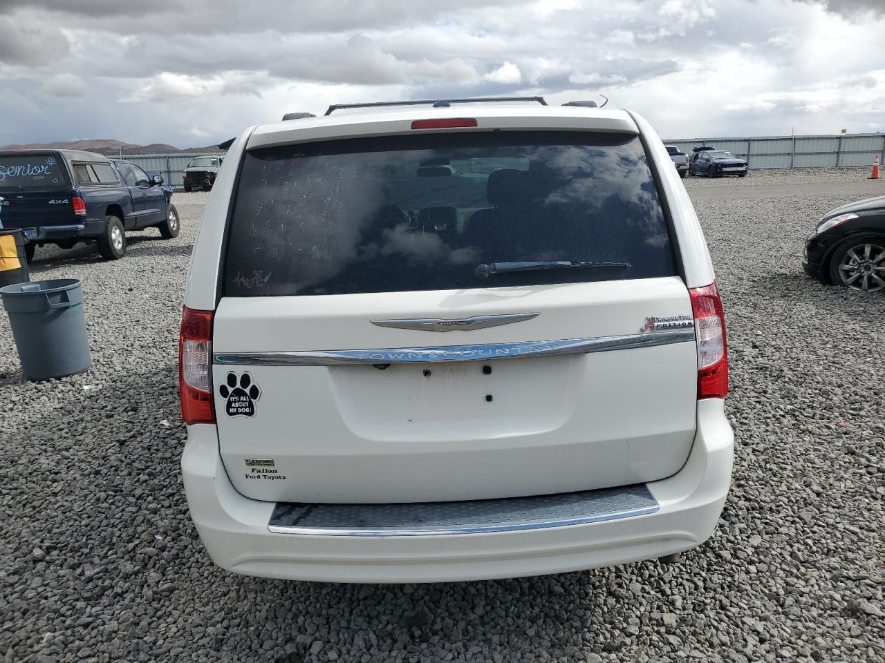 2011 Chrysler Town & Country Touring VIN: 2A4RR5DG1BR675117 Lot: 85281135