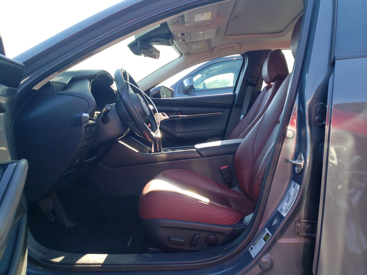 2023 Mazda 3 Preferred VIN: 3MZBPBCM8PM352164 Lot: 82200605