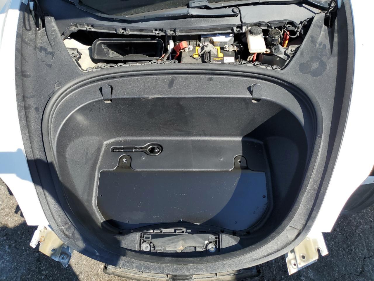 2018 Tesla Model 3 VIN: 5YJ3E1EA6JF126517 Lot: 84910145