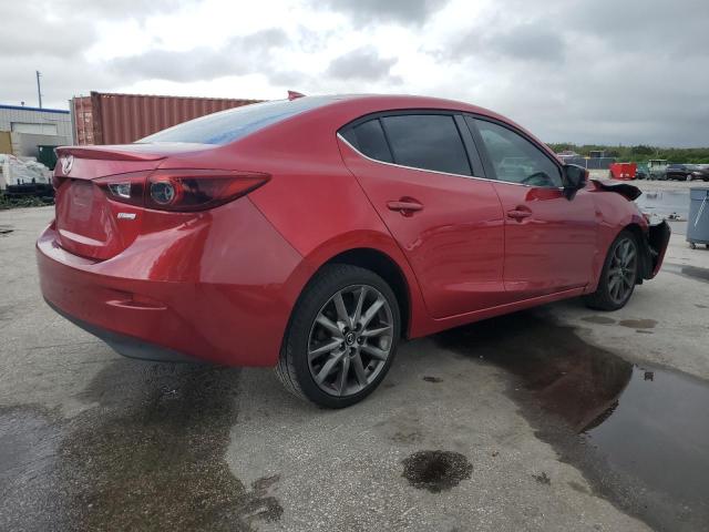  MAZDA 3 2018 Красный