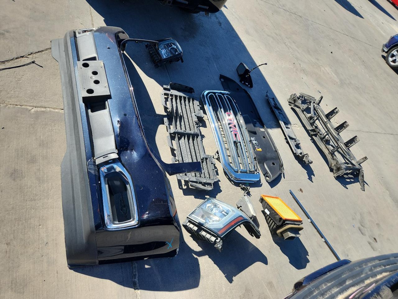 2018 GMC Yukon Xl C1500 Slt VIN: 1GKS1GKC8JR384990 Lot: 87369305