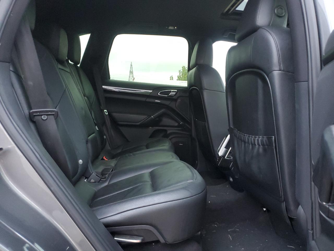 2012 Porsche Cayenne S VIN: WP1AB2A23CLA40374 Lot: 85318275