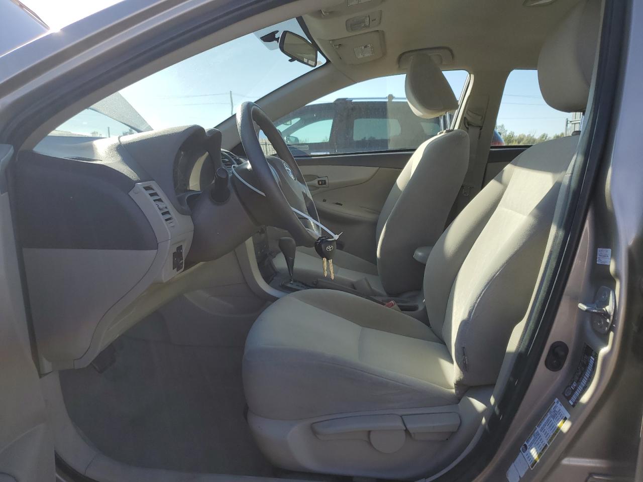 2010 Toyota Corolla Base VIN: 2T1BU4EE2AC193588 Lot: 85088685