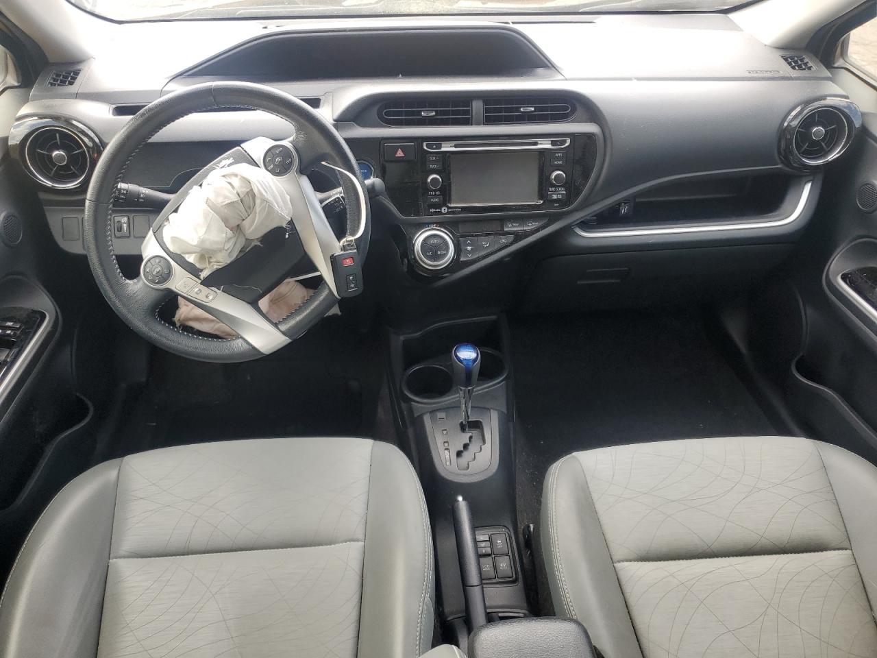 2015 Toyota Prius C VIN: JTDKDTB38F1107581 Lot: 86124655