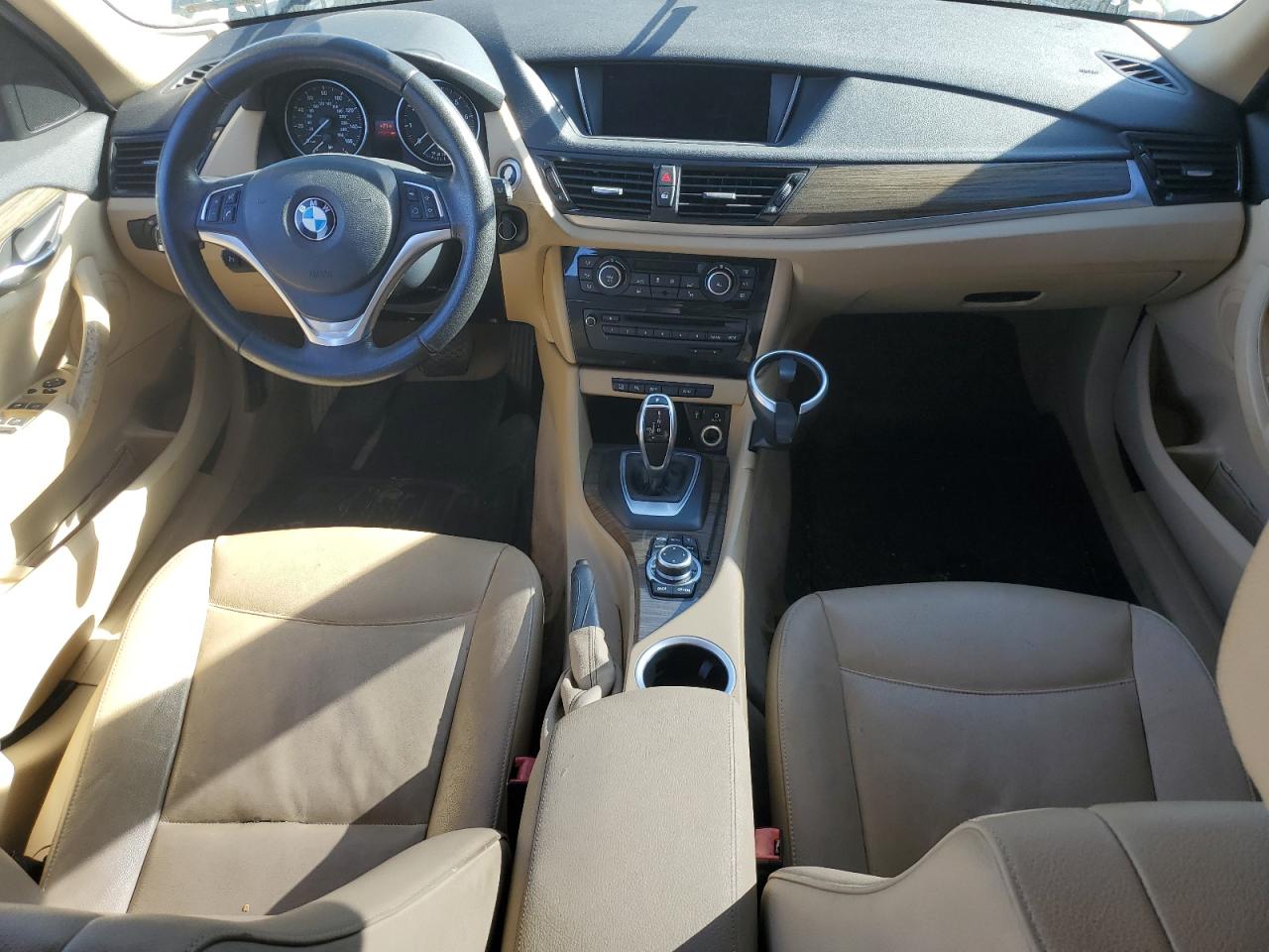 2015 BMW X1 Sdrive28I VIN: WBAVM1C53FV314550 Lot: 82489545