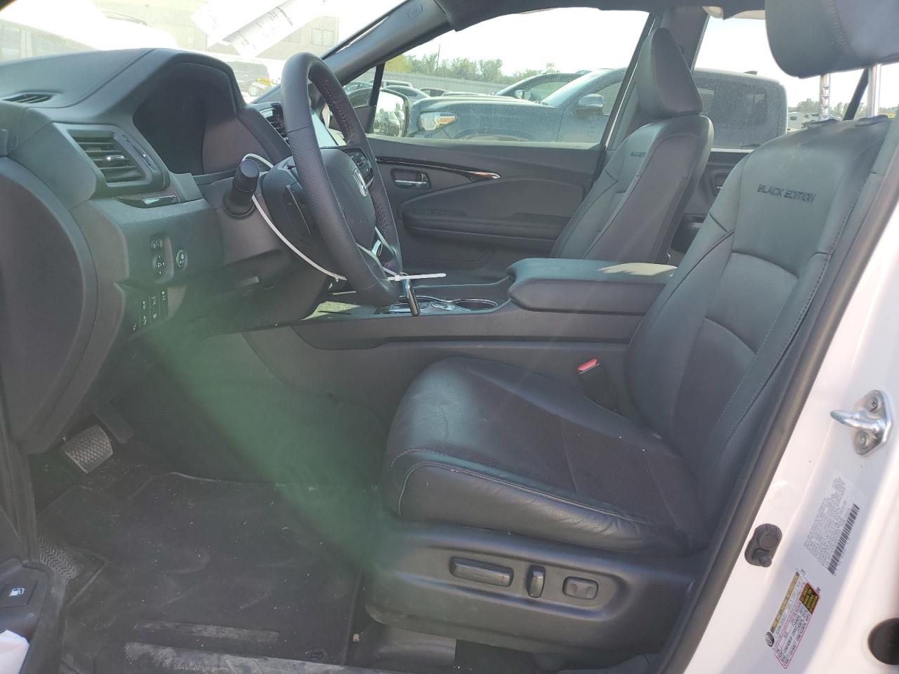 2025 Honda Ridgeline Black Edition VIN: 5FPYK3F82SB014733 Lot: 86668195