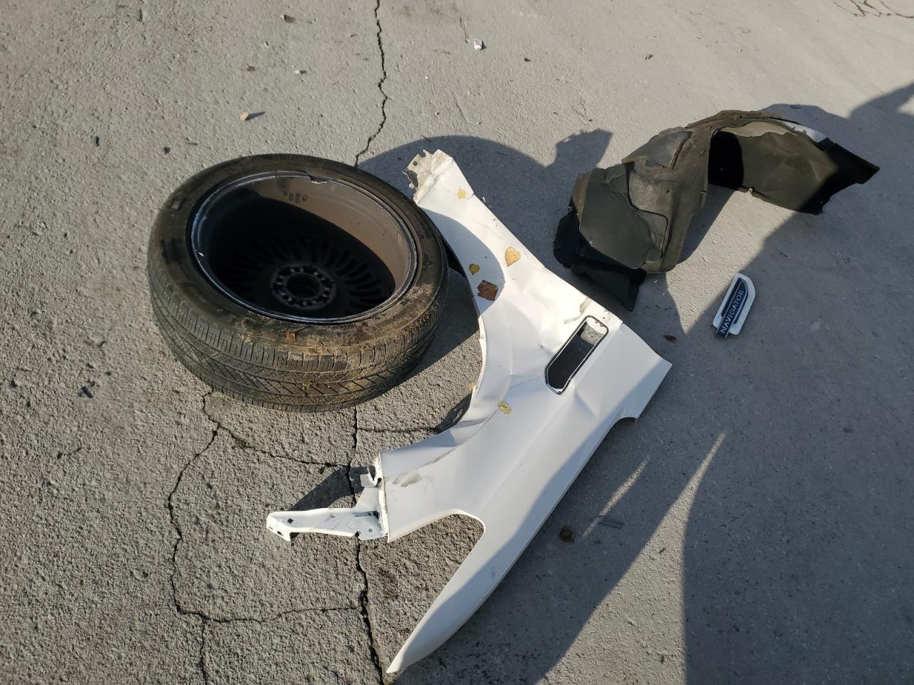 2019 Lincoln Navigator L Black Label VIN: 5LMJJ3TTXKEL24807 Lot: 90908715