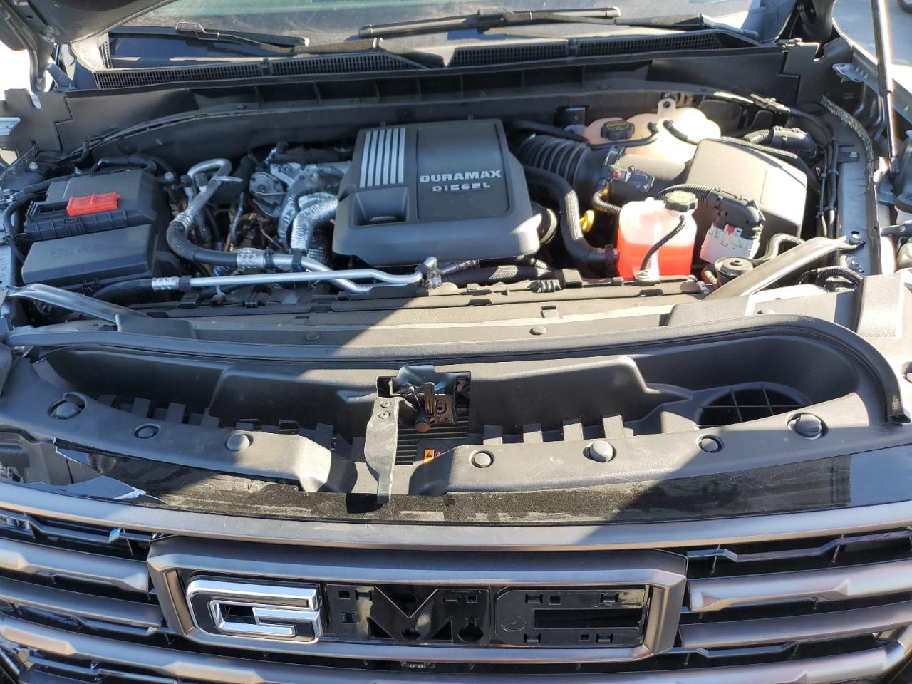 2025 GMC Yukon Xl At4 Ultimate VIN: 1GKS2WR8XSR339544 Lot: 90652345