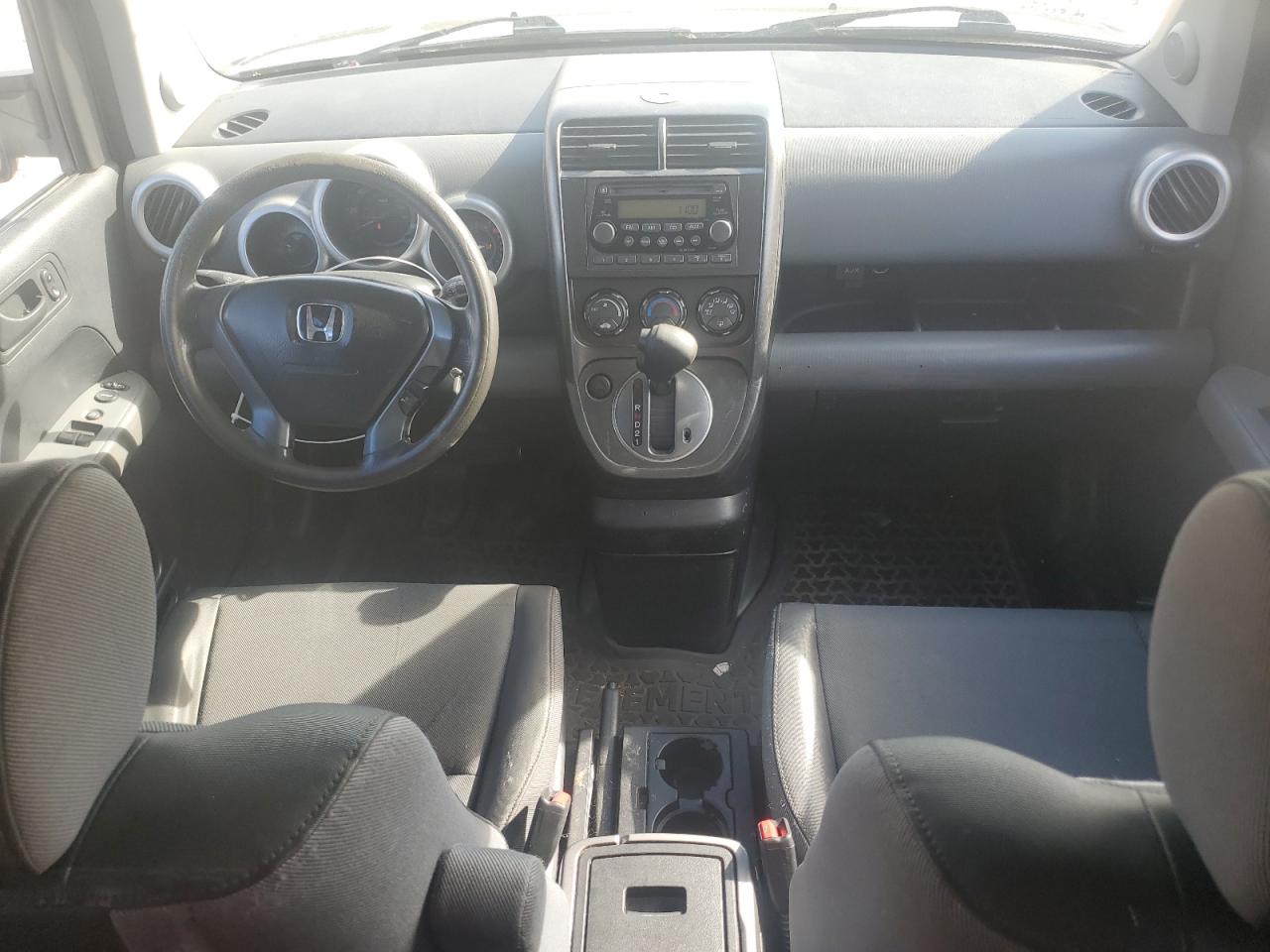2003 Honda Element Ex VIN: 5J6YH285X3L040168 Lot: 86811915