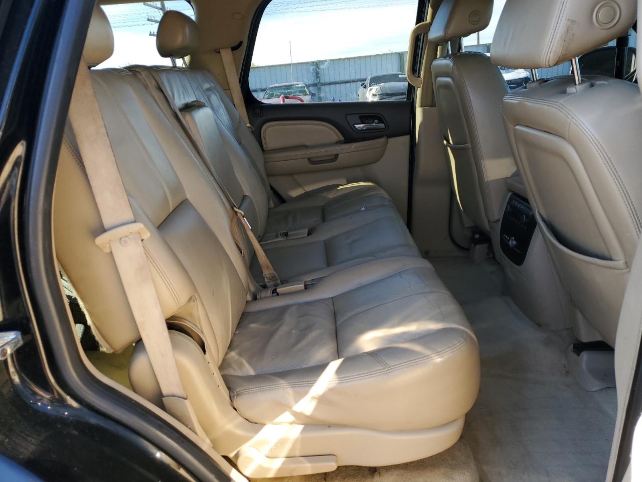 2008 GMC Yukon Denali VIN: 1GKFK63808J186495 Lot: 82771085