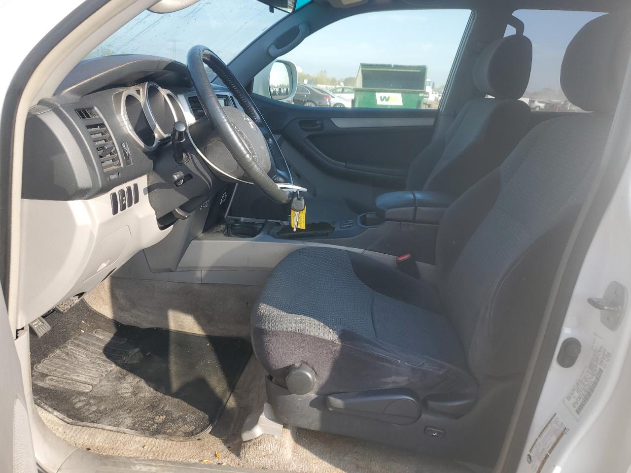 2005 Toyota 4Runner Sr5 VIN: JTEBU14R050057331 Lot: 82467565