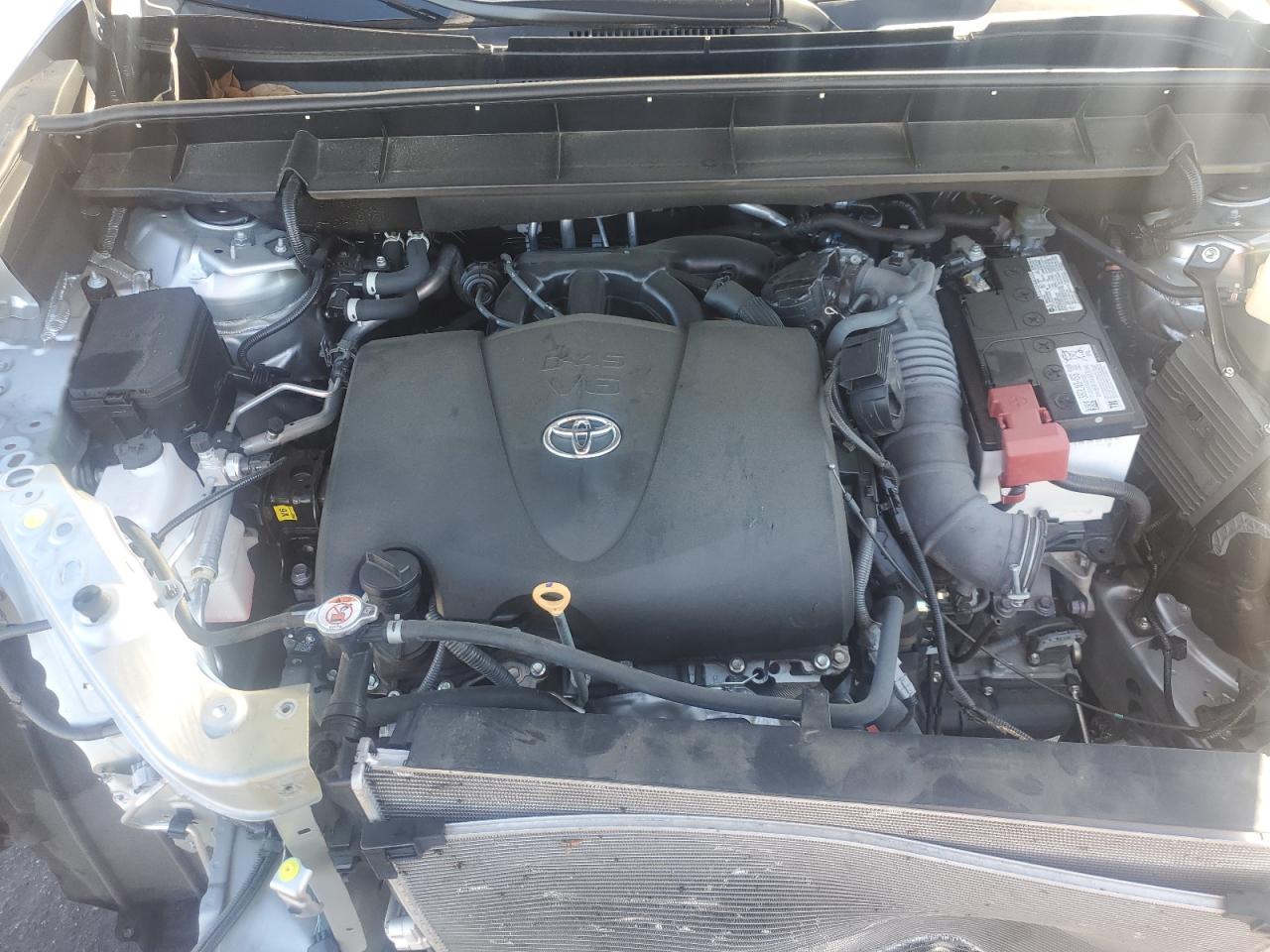 2022 Toyota Highlander Xle VIN: 5TDGZRAH4NS555812 Lot: 86330225