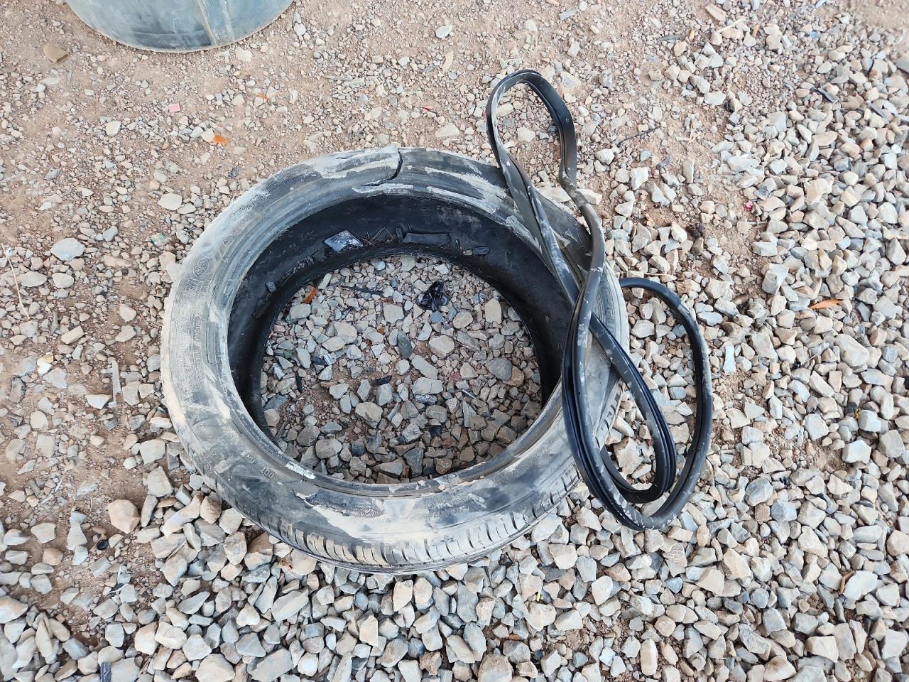 2015 Hyundai Azera Limited VIN: KMHFH4JGXFA483551 Lot: 89882425