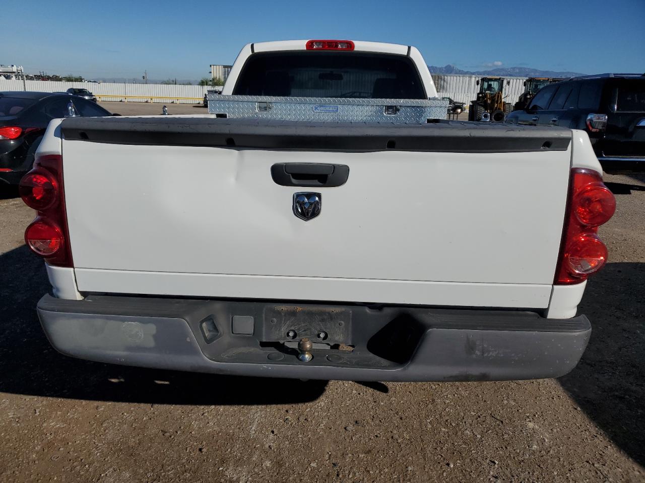 2007 Dodge Ram 1500 St VIN: 1D7HA16KX7J615843 Lot: 82535605
