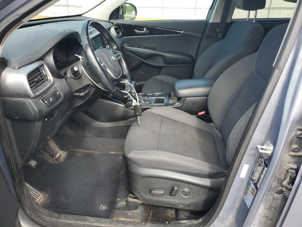 2020 Kia Sorento L VIN: 5XYPG4A36LG633112 Lot: 84781185