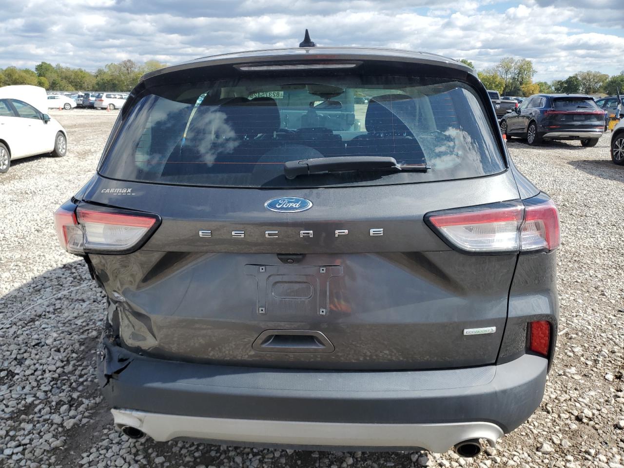 2020 Ford Escape S VIN: 1FMCU0F68LUA61876 Lot: 82375425