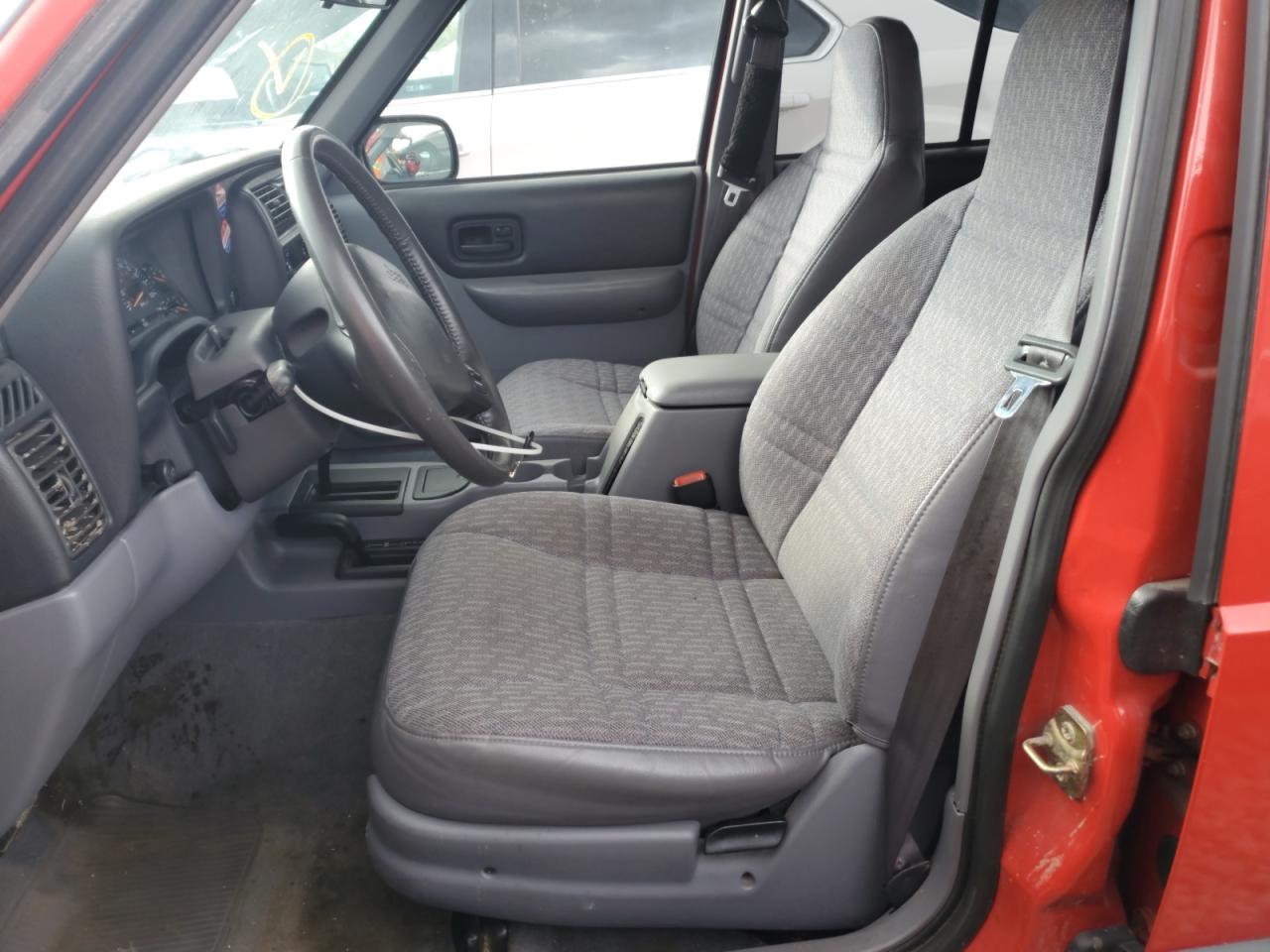 1997 Jeep Cherokee Sport VIN: 1J4FJ68SXVL584200 Lot: 87021345