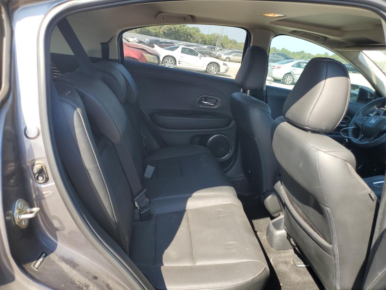 2016 Honda Hr-V Exl VIN: 3CZRU5H72GM737101 Lot: 84943445