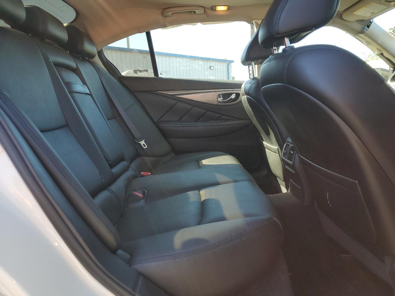 2017 Infiniti Q50 Premium VIN: JN1EV7AR3HM830900 Lot: 85866495