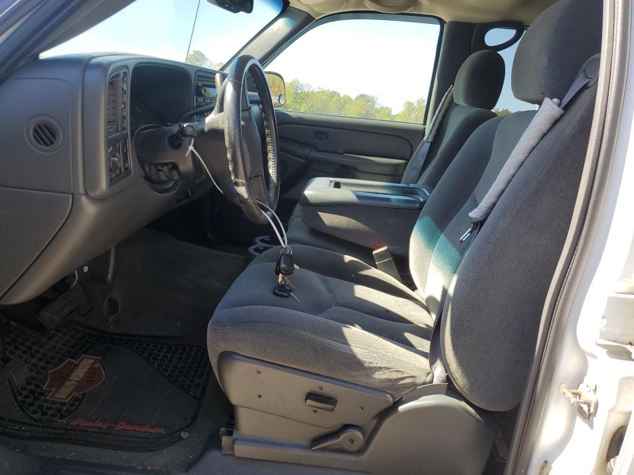 2005 Chevrolet Silverado K1500 VIN: 2GCEK13T551235906 Lot: 84962985