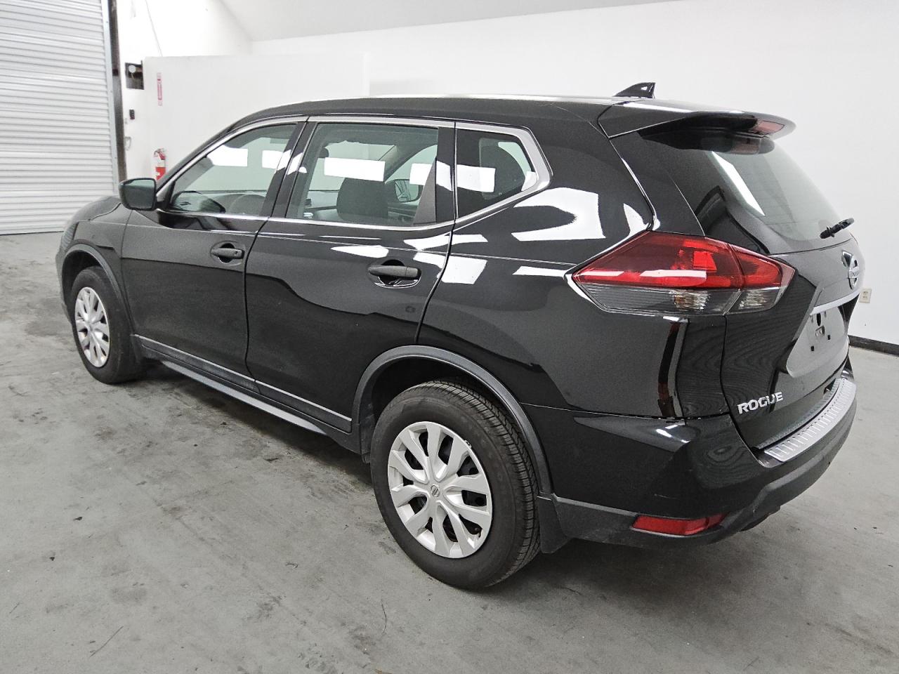 2020 Nissan Rogue S black null gas 5N1AT2MV7LC737627 photo #3