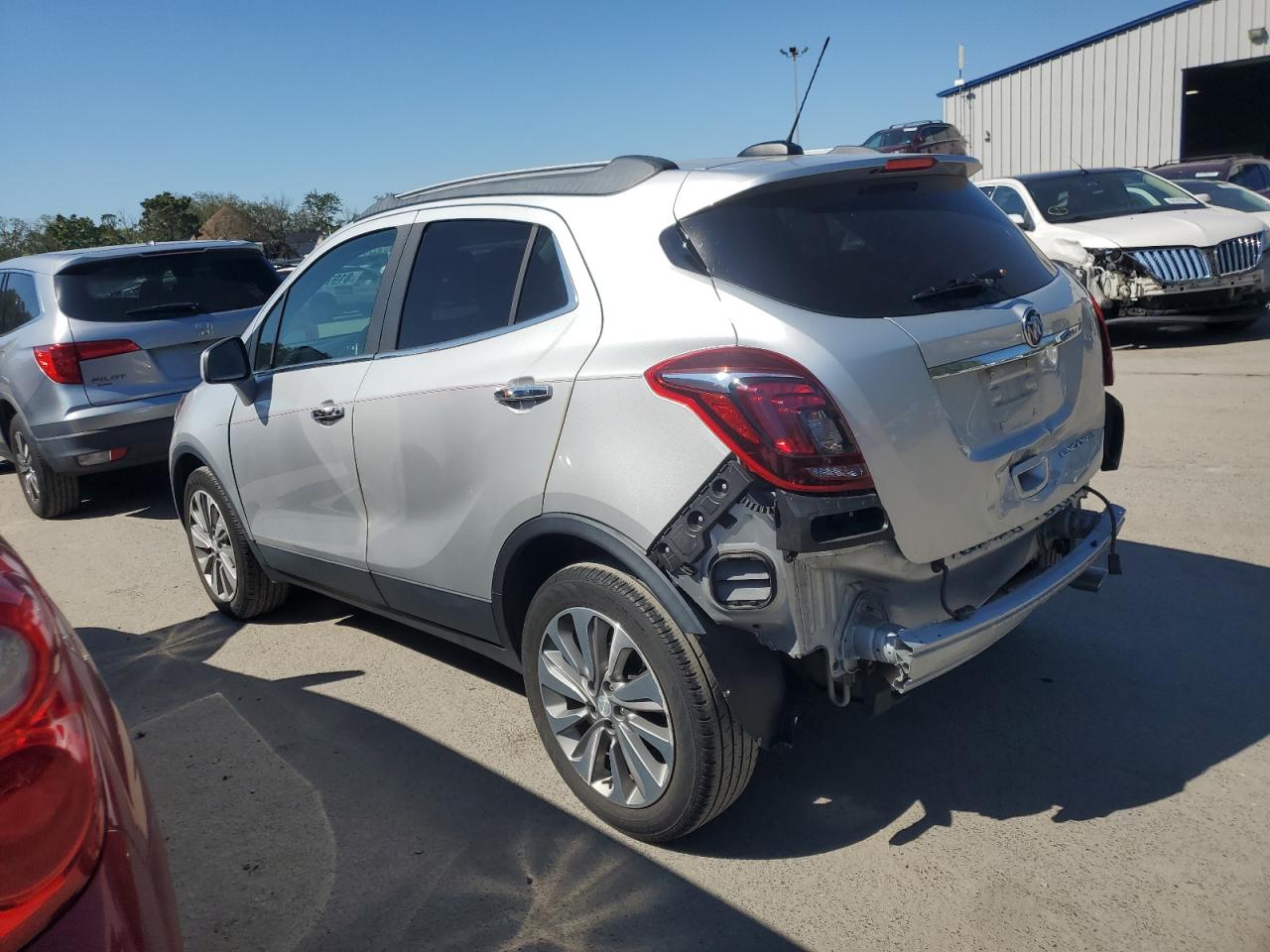 2020 Buick Encore Preferred VIN: KL4CJASB8LB330499 Lot: 81972805