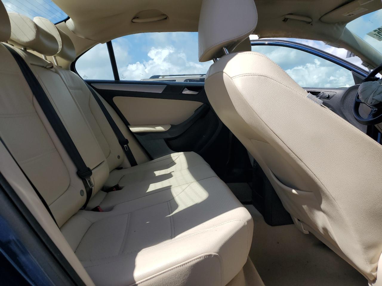 2016 Volkswagen Jetta Se VIN: 3VWD67AJ1GM352928 Lot: 85507035