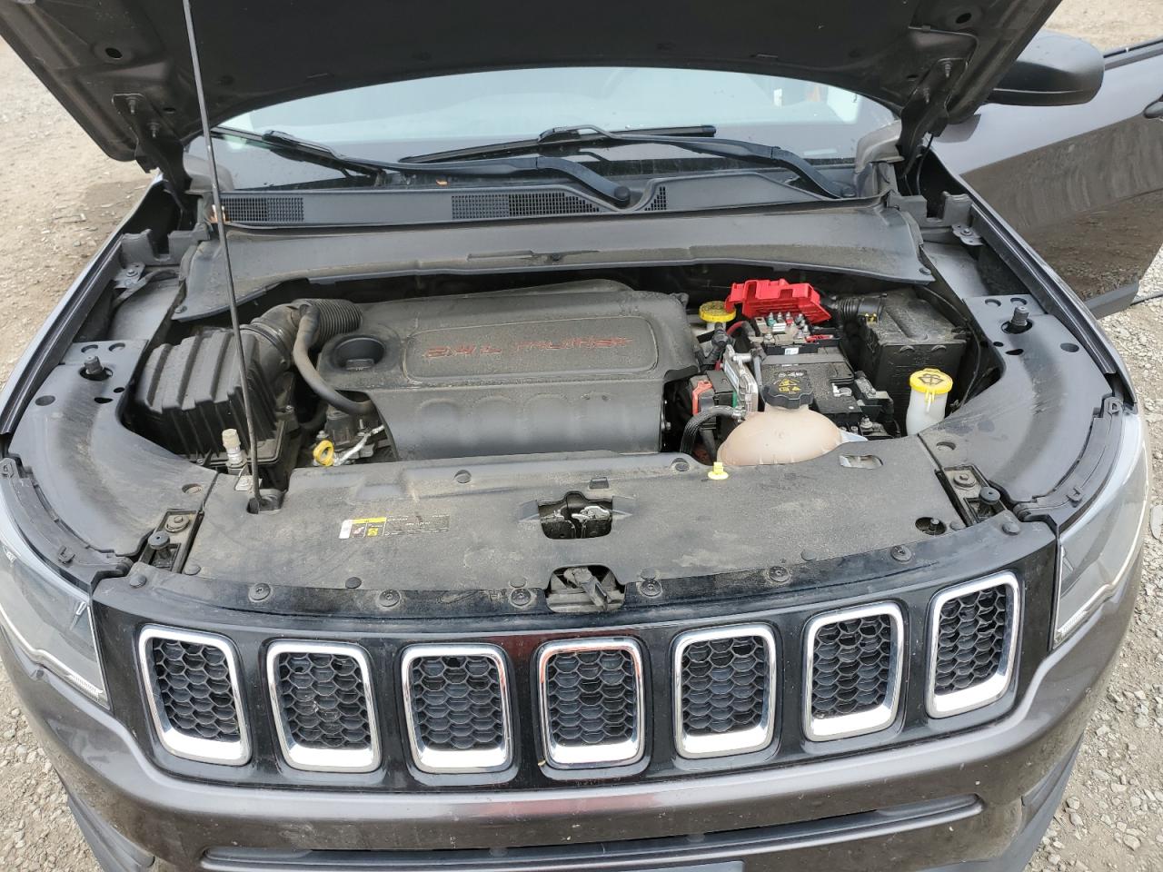 2020 Jeep Compass Sport VIN: 3C4NJCAB5LT253083 Lot: 82331125