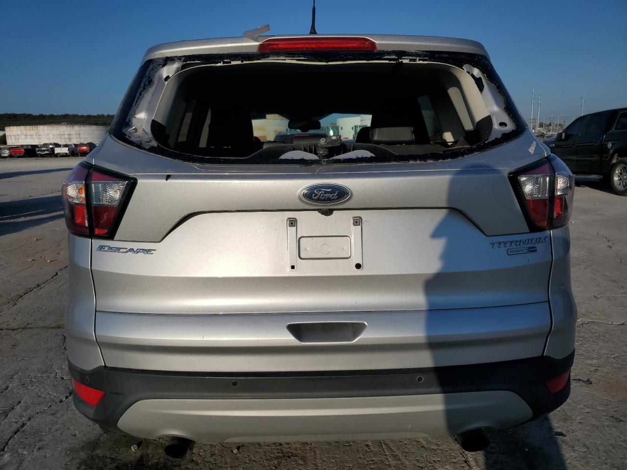 2018 Ford Escape Titanium VIN: 1FMCU9J90JUC06542 Lot: 85836485
