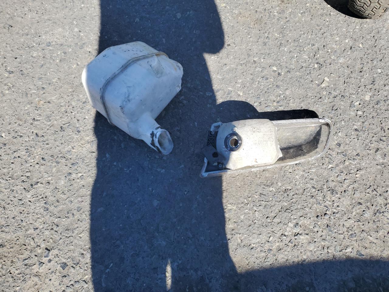 2000 Toyota Camry Le VIN: 4T1BF22KXYU100222 Lot: 86111955