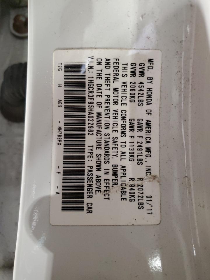 2017 Honda Accord Touring VIN: 1HGCR3F95HA022982 Lot: 84828755