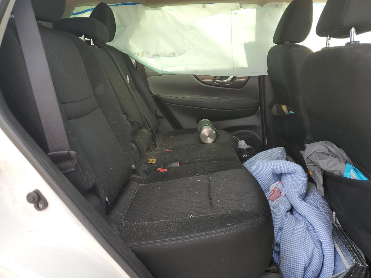 2017 Nissan Rogue S VIN: KNMAT2MT6HP612296 Lot: 84972965