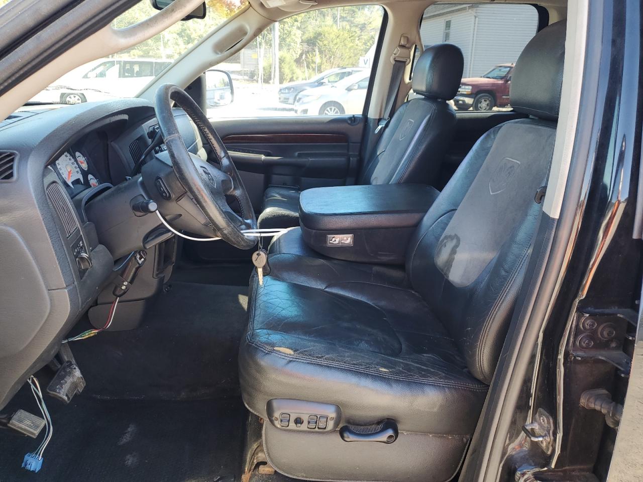 2002 Dodge Ram 1500 VIN: 1D7HU18Z72J217760 Lot: 84925775