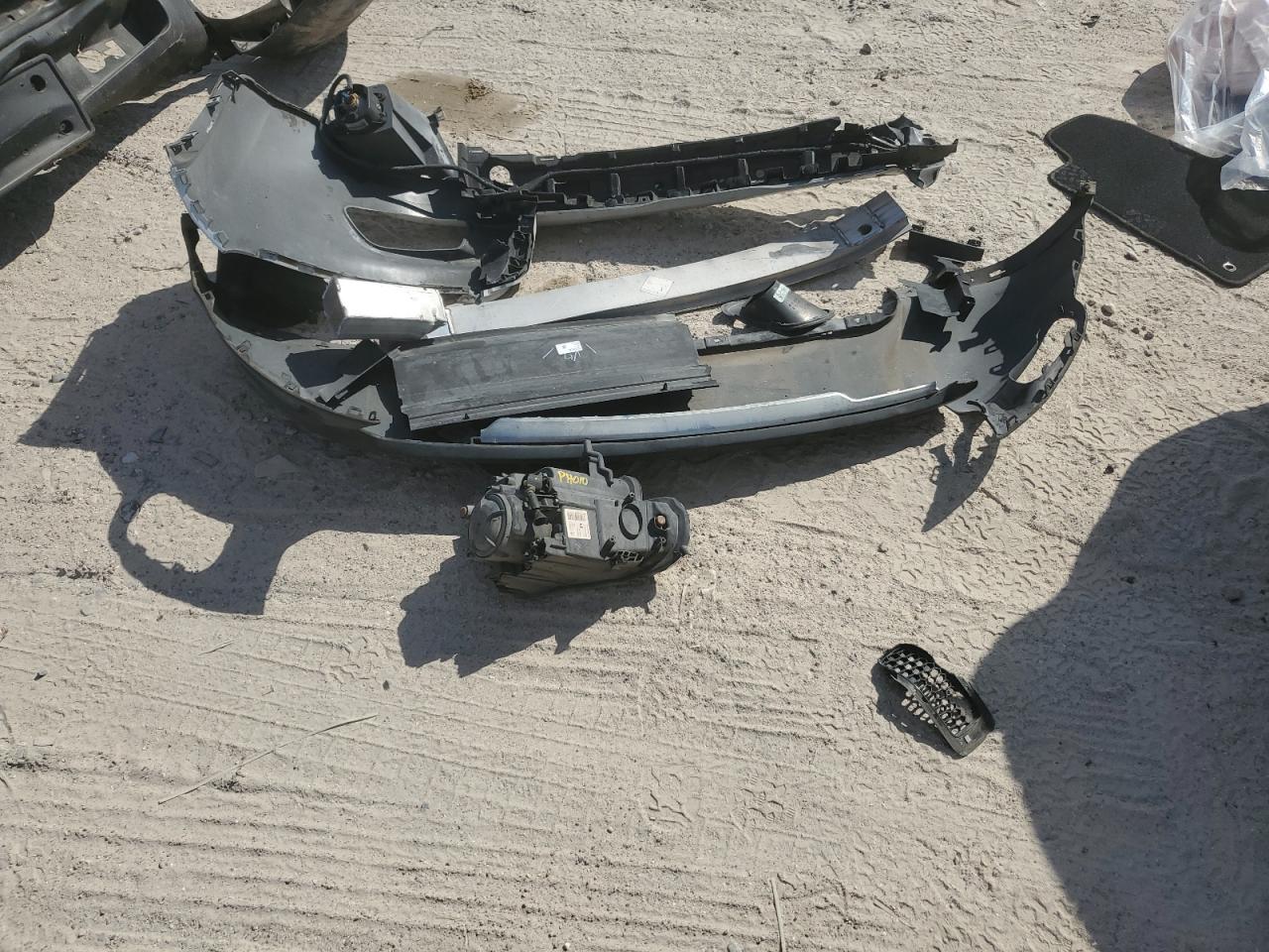 2015 Jeep Cherokee Limited VIN: 1C4PJLDSXFW516350 Lot: 82644135