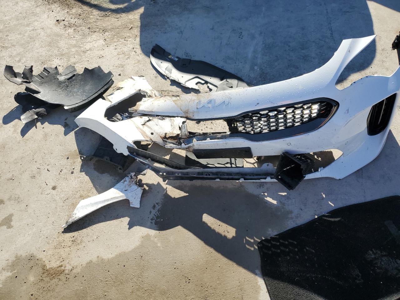 2022 Kia Stinger Gt2 VIN: KNAE55LC9N6109357 Lot: 89843325