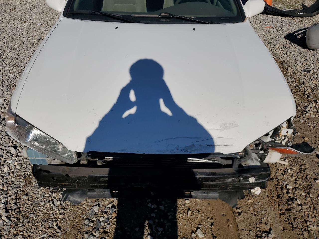 1998 Toyota Camry Ce VIN: 4T1BG22K7WU266143 Lot: 85887645